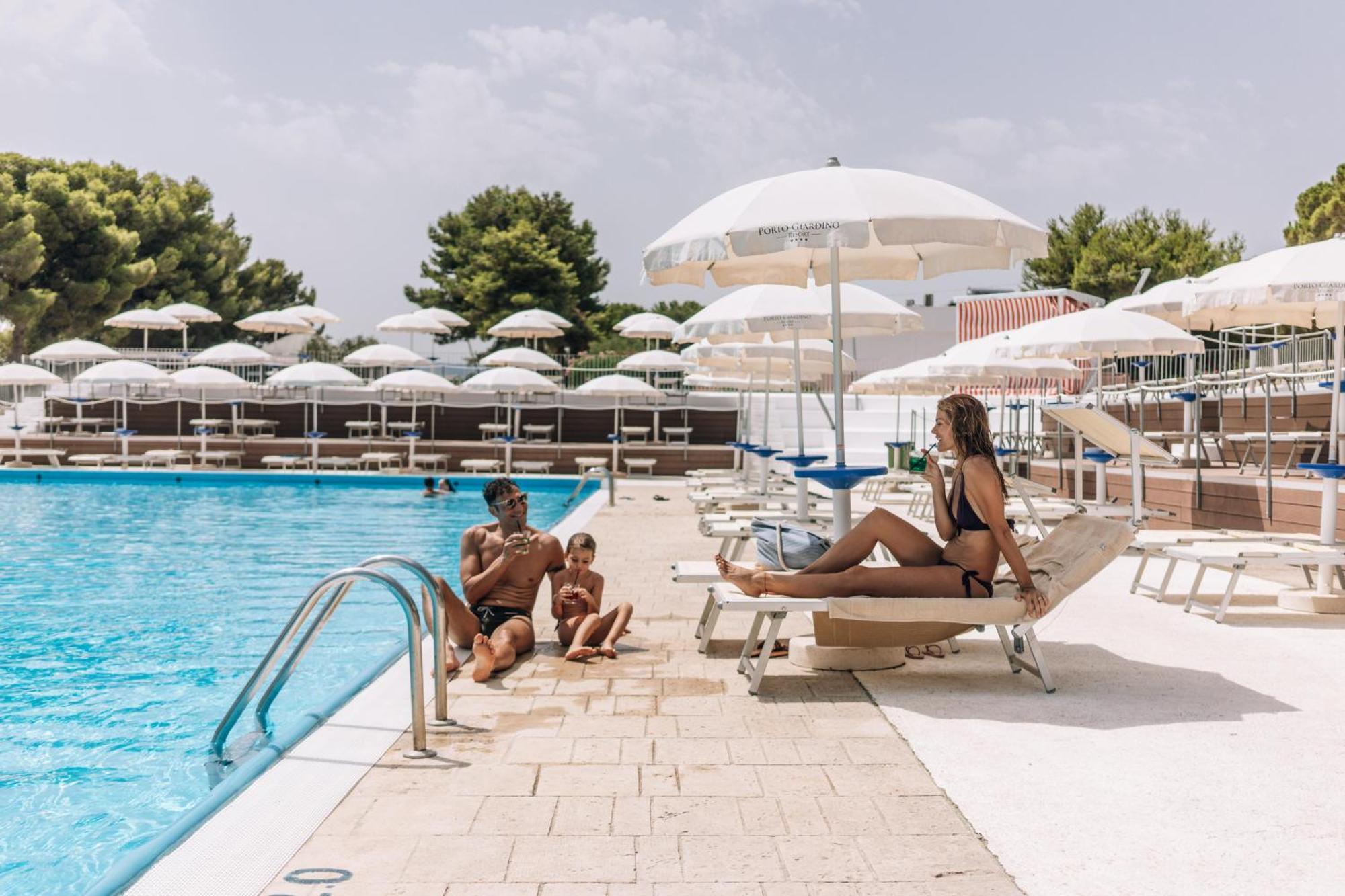 Porto Giardino - Cdshotels Monopoli Bagian luar foto